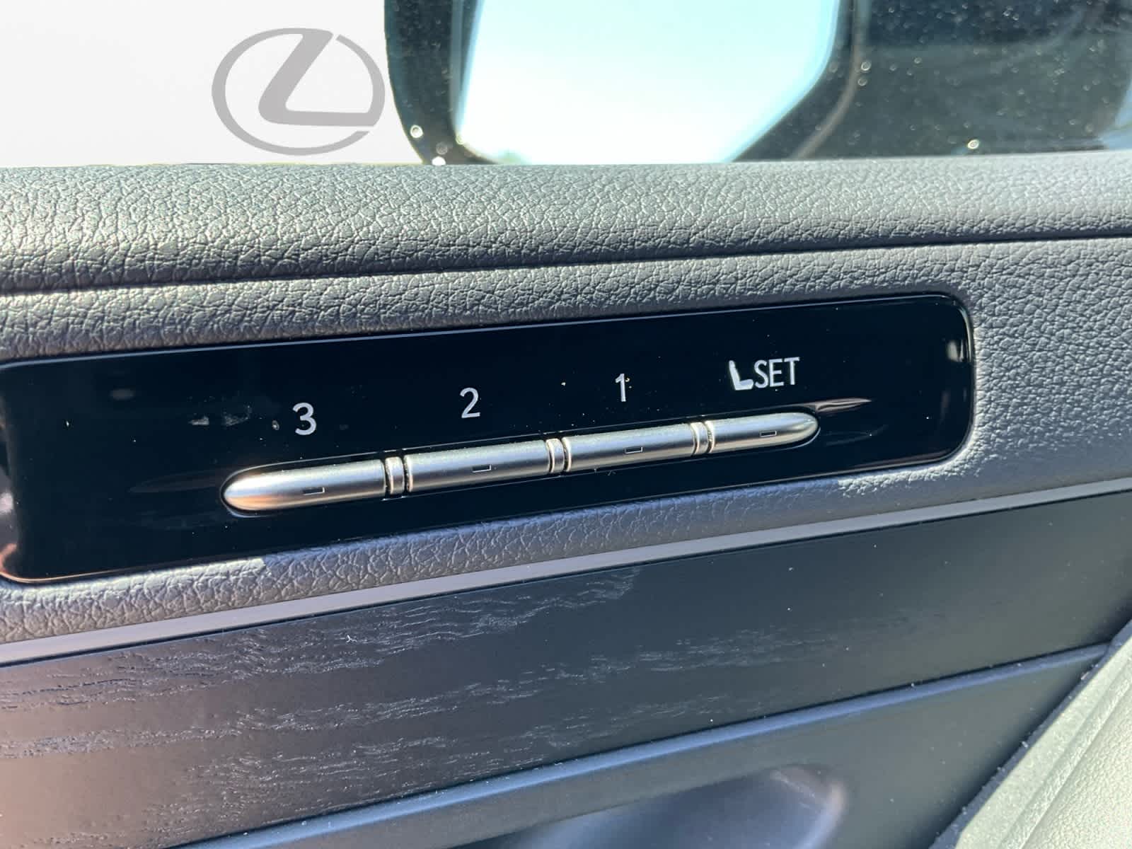 2026 Lexus LX 700h Luxury