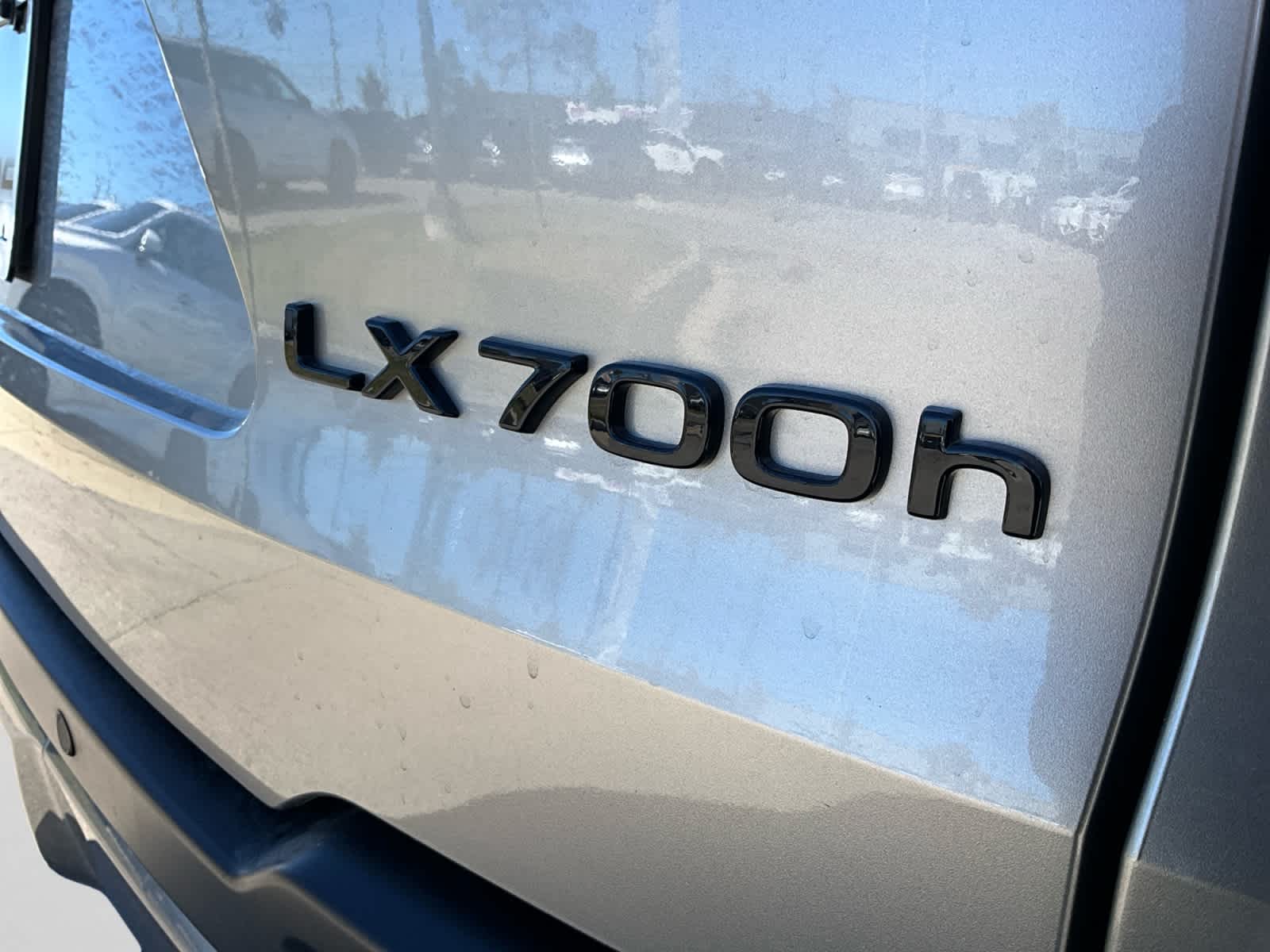 2026 Lexus LX 700h Luxury