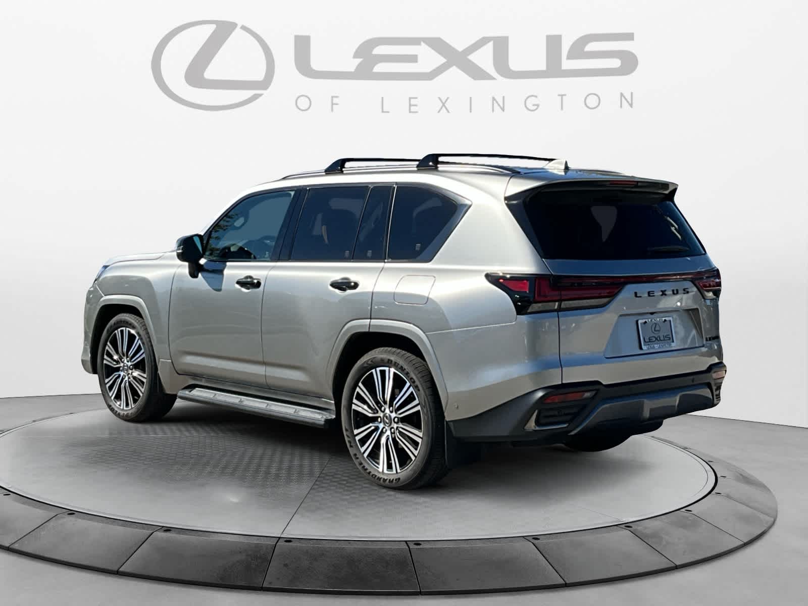 2026 Lexus LX 700h Luxury