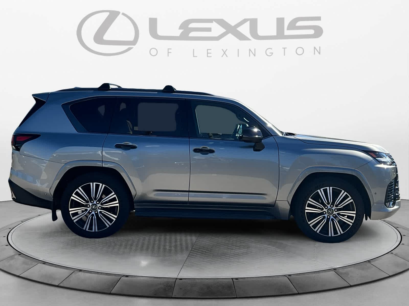 2026 Lexus LX 700h Luxury