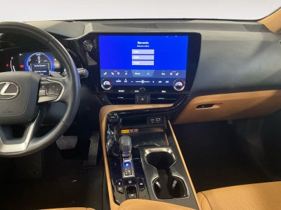 2025 Lexus NX 350h Premium