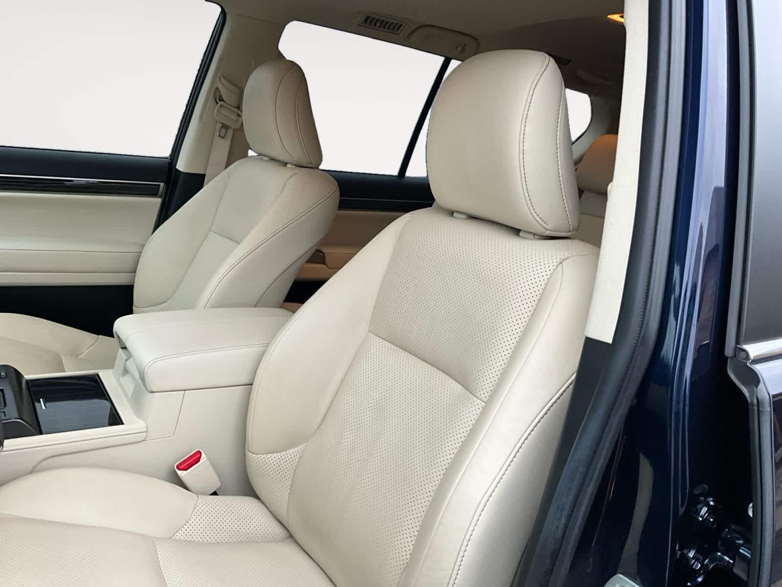 2023 Lexus GX Luxury