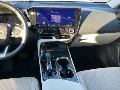 2025 Lexus NX 350h Luxury