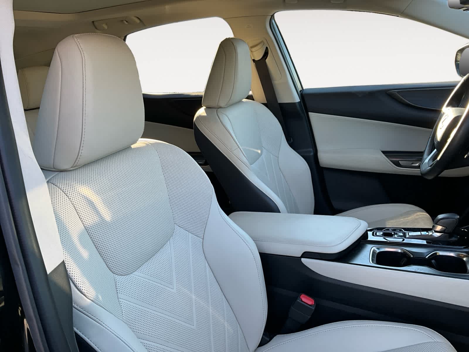 2025 Lexus NX 350h Luxury