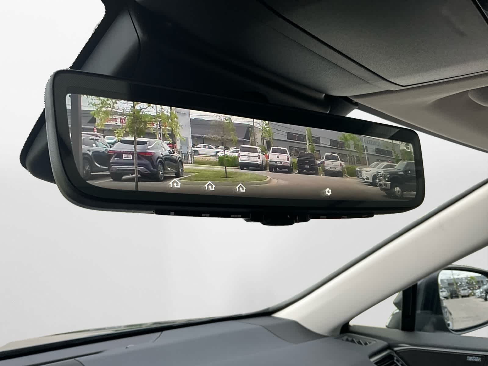 2025 Lexus NX 450h+ Luxury