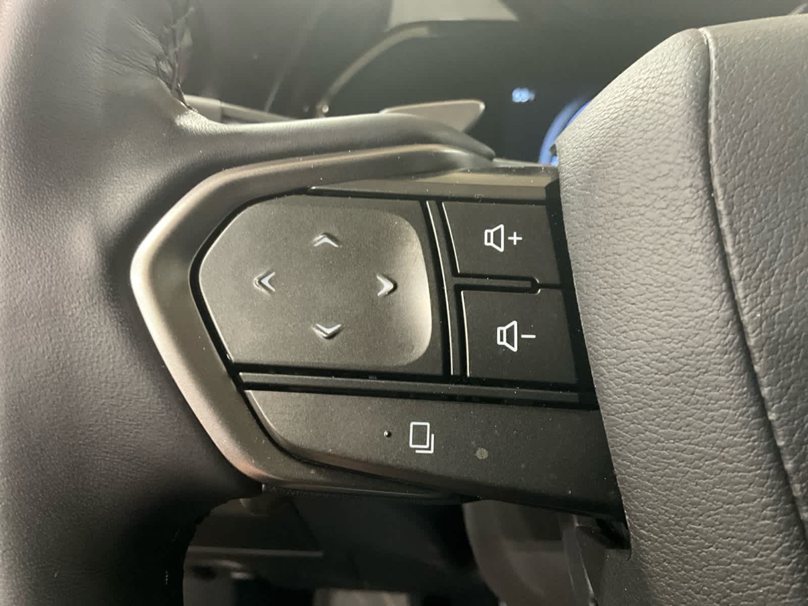2025 Lexus NX 450h+ Luxury