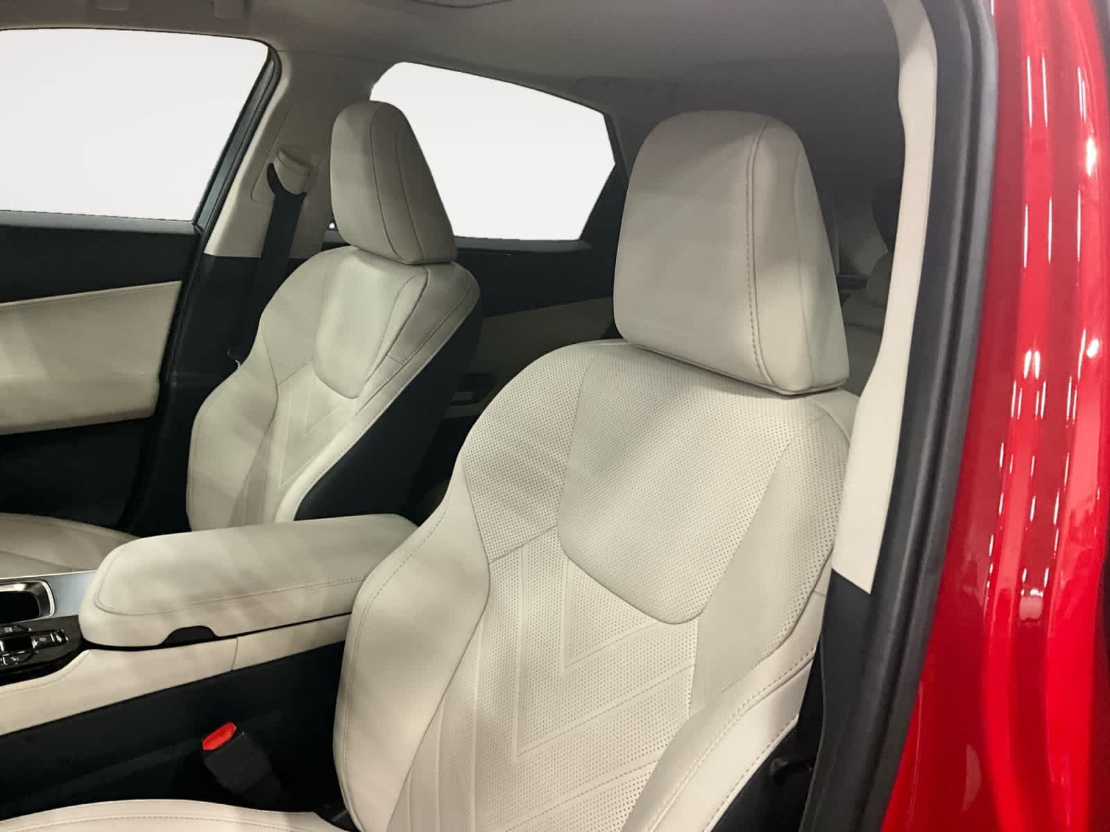 2025 Lexus NX 450h+ Luxury