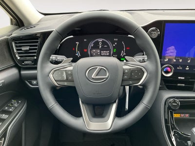 2026 Lexus NX 450h+ Luxury