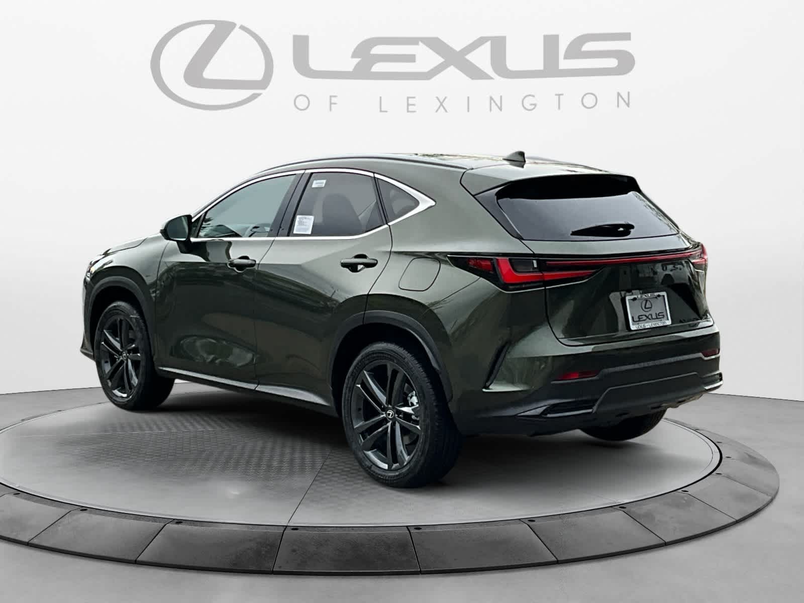 2026 Lexus NX 450h+ Luxury
