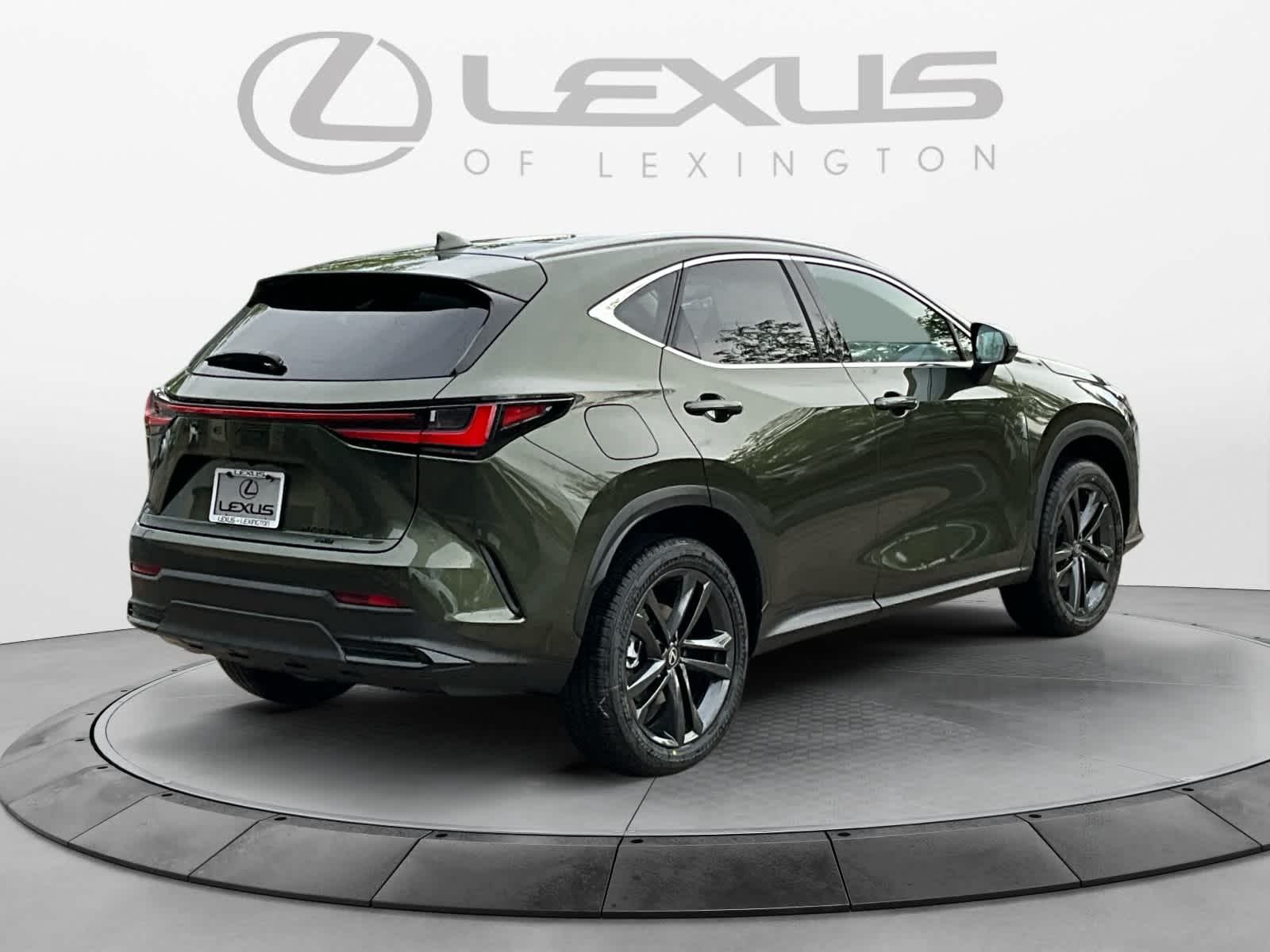 2026 Lexus NX 450h+ Luxury