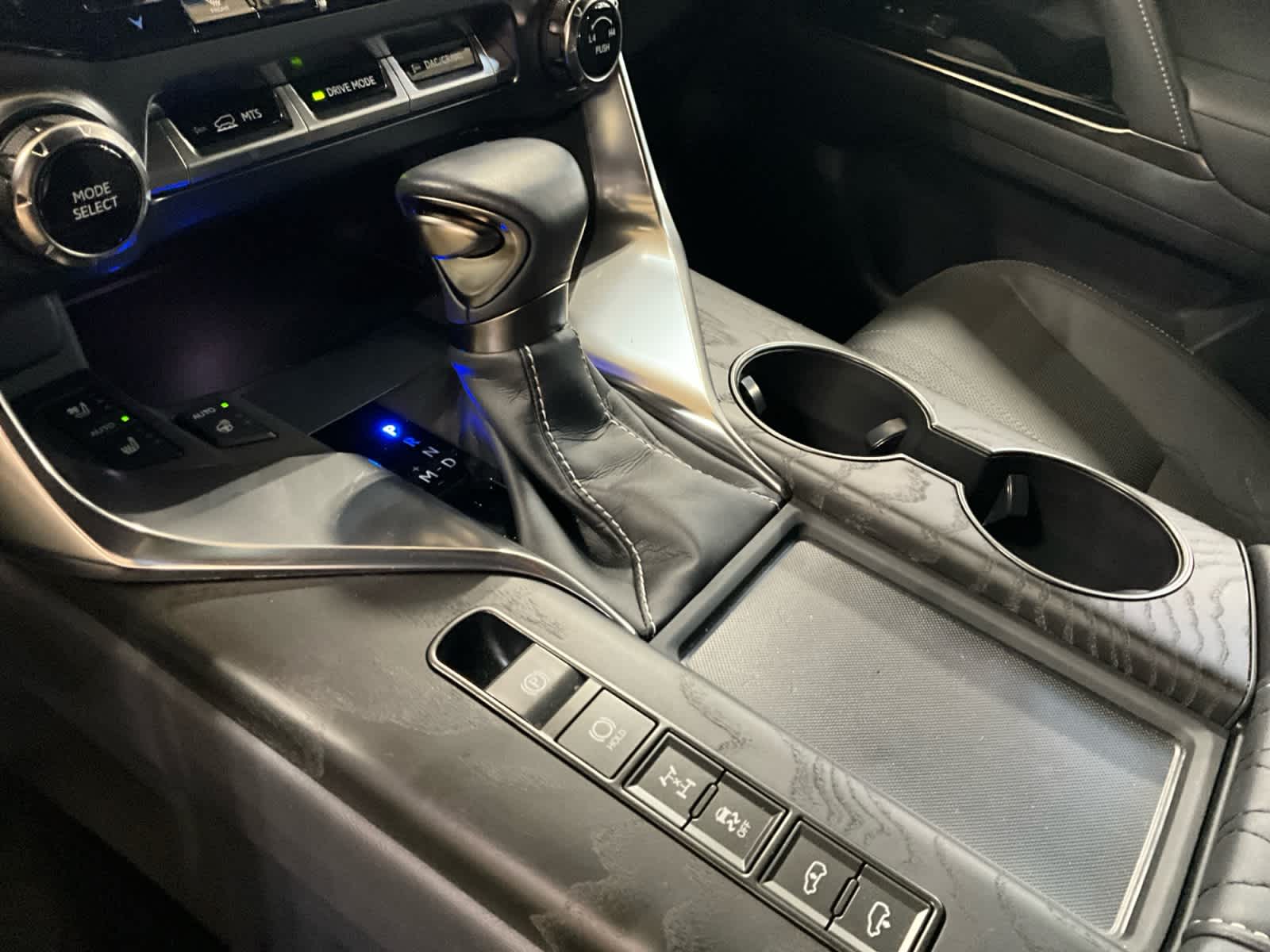 2022 Lexus LX 600 Ultra Luxury