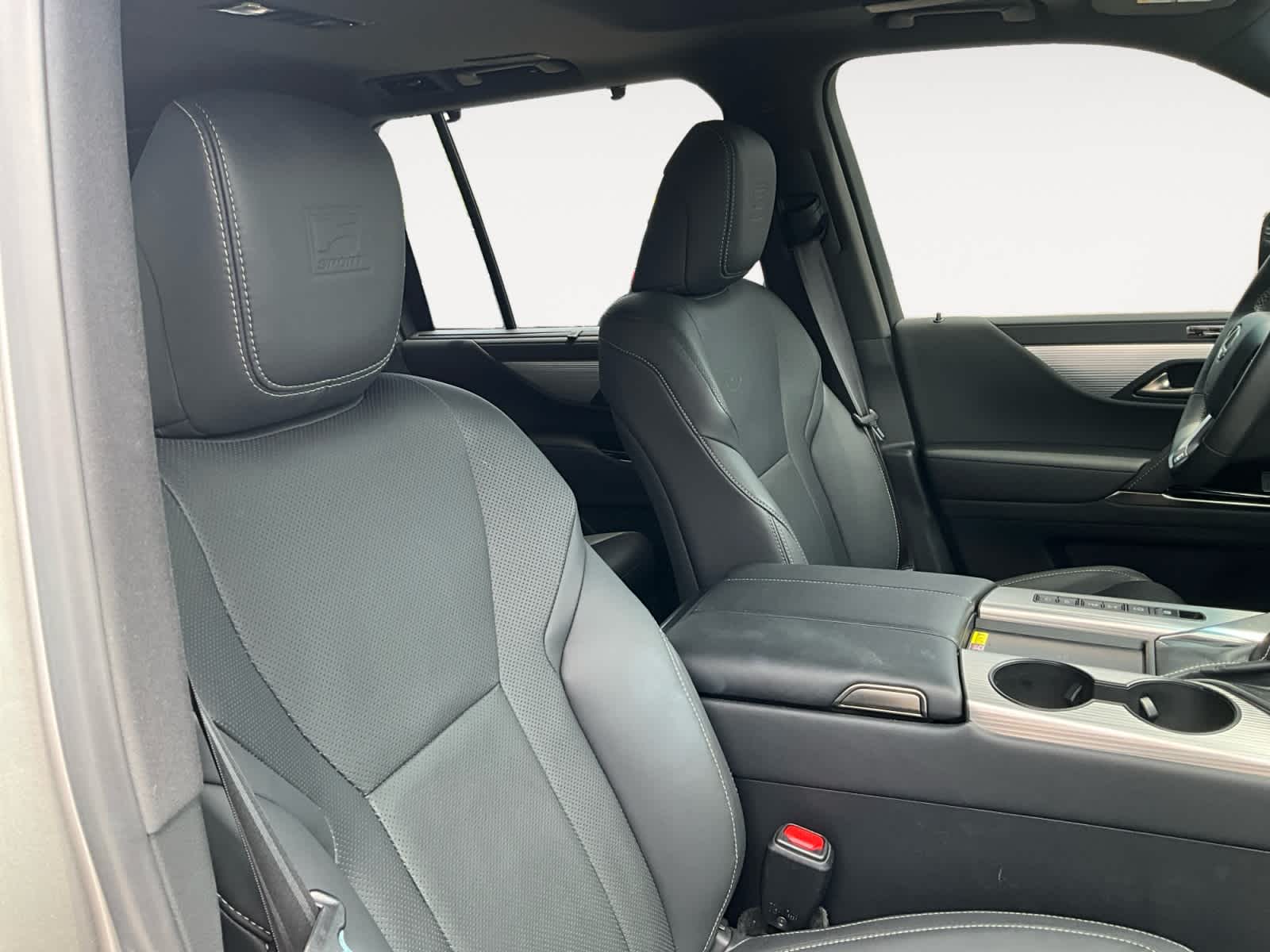 2024 Lexus LX 600 F SPORT