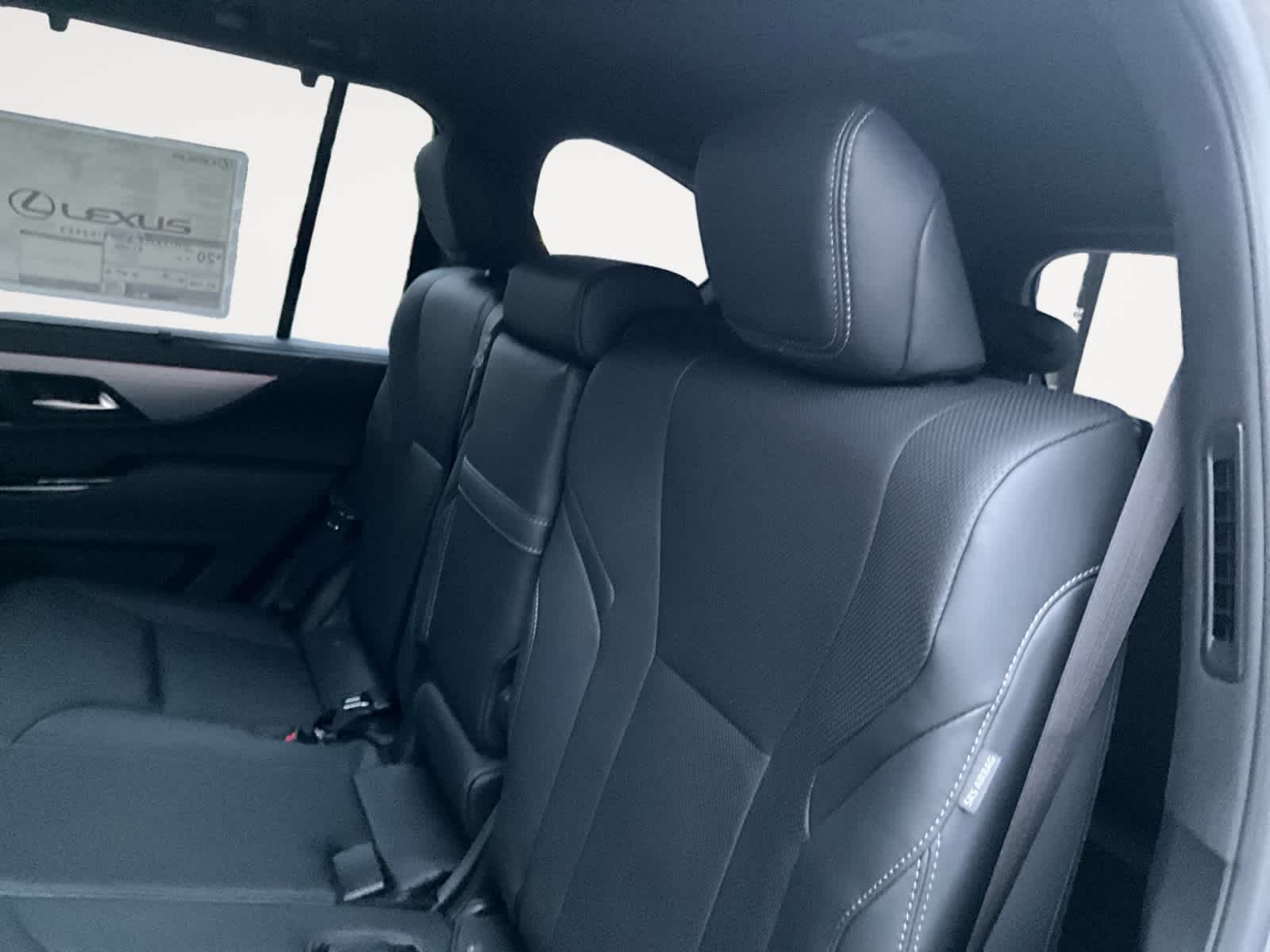 2026 Lexus LX 700h F SPORT Handling