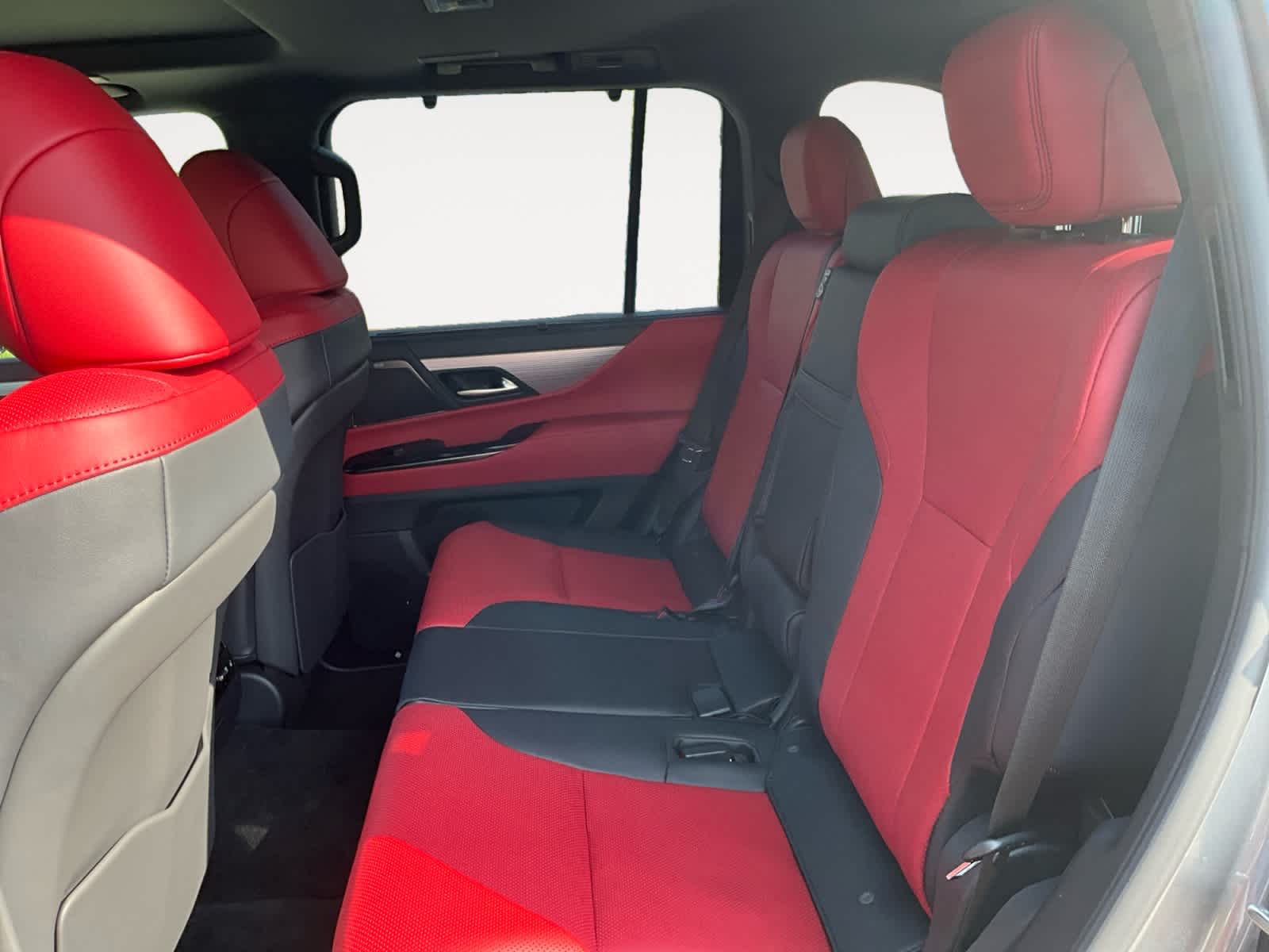 2026 Lexus LX 700h F SPORT Handling