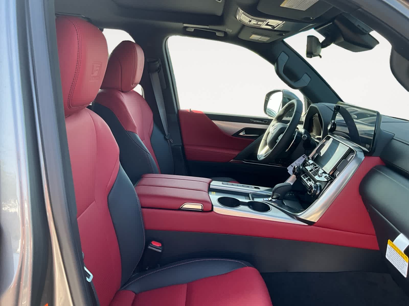 2026 Lexus LX 700h F SPORT Handling