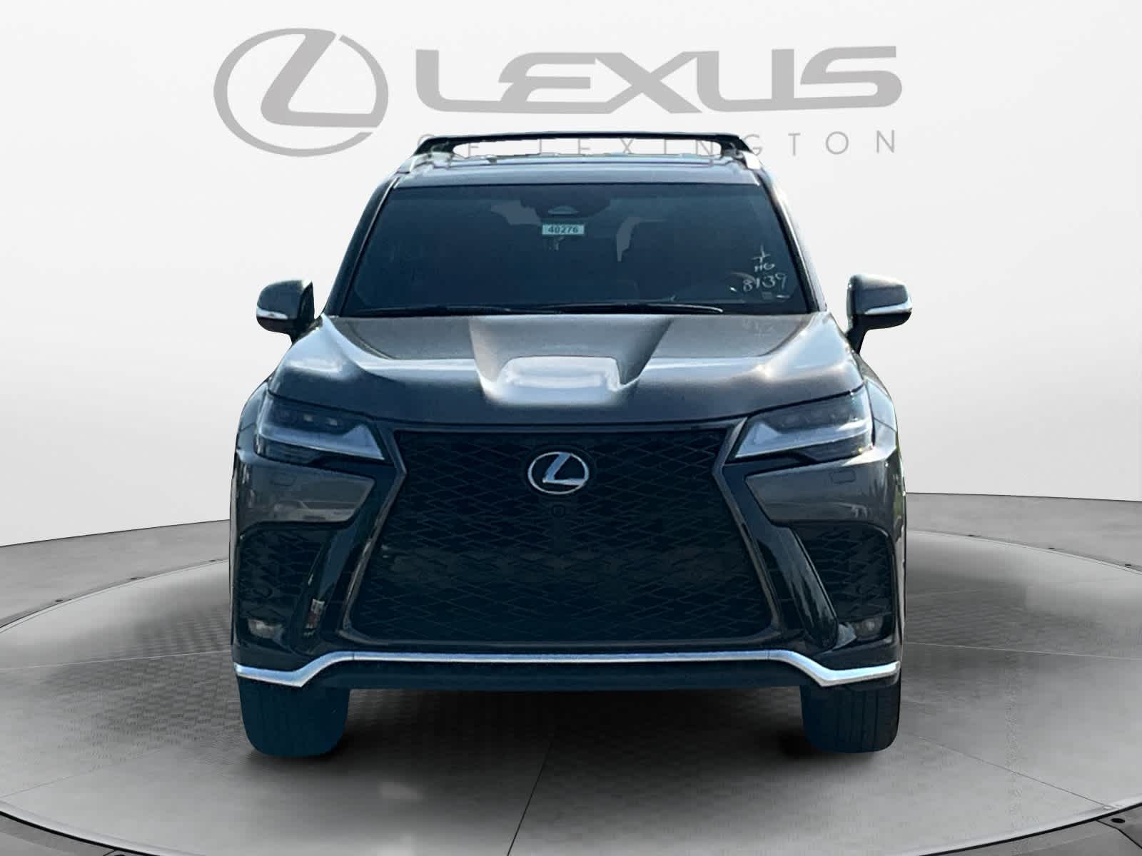 2026 Lexus LX 700h F SPORT Handling