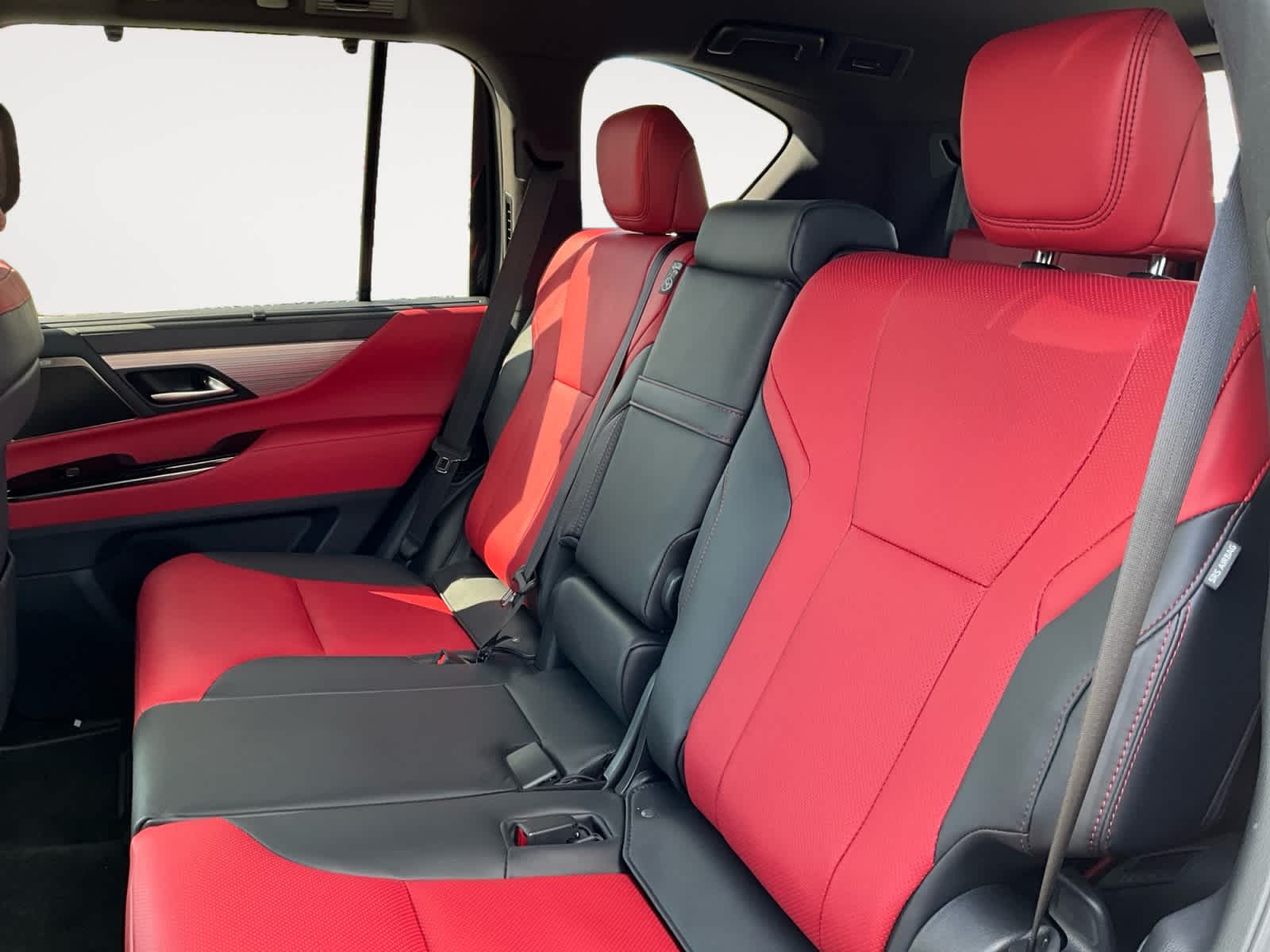 2026 Lexus LX 700h F SPORT Handling