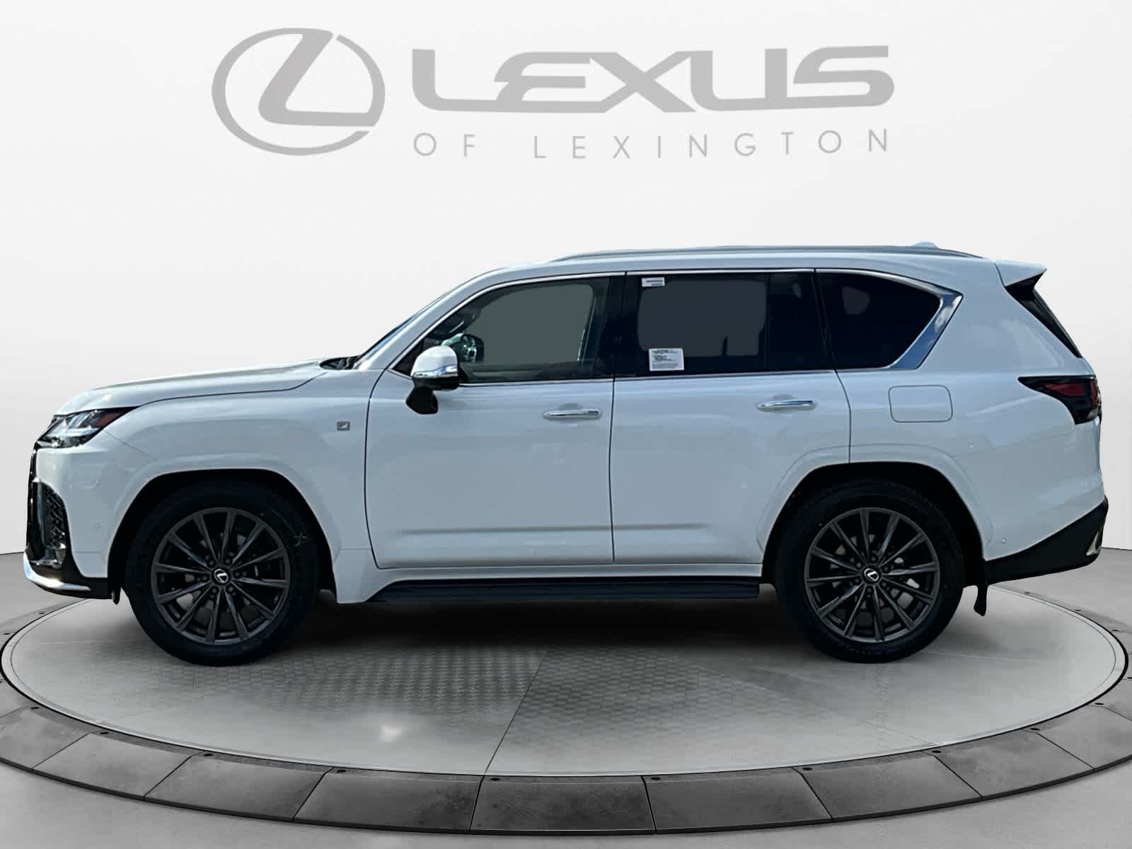 2026 Lexus LX 700h F SPORT Handling