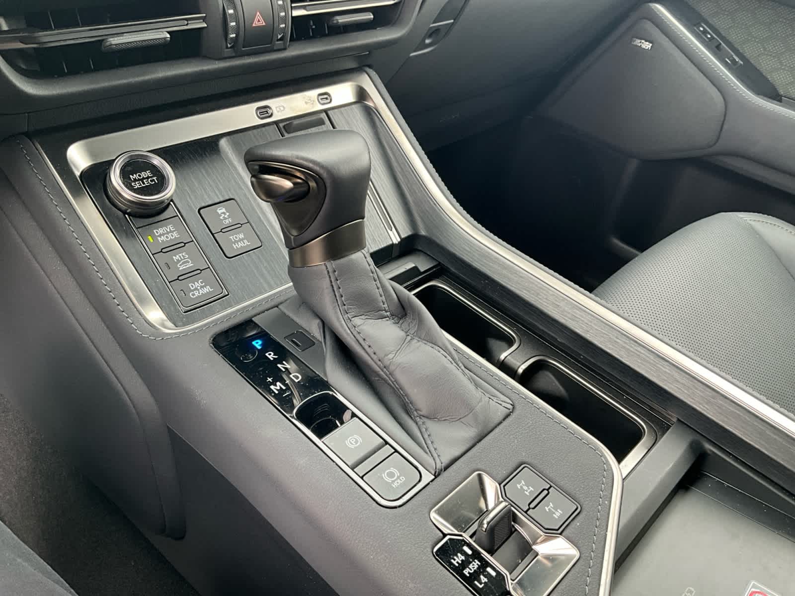 2025 Lexus GX Overtrail+