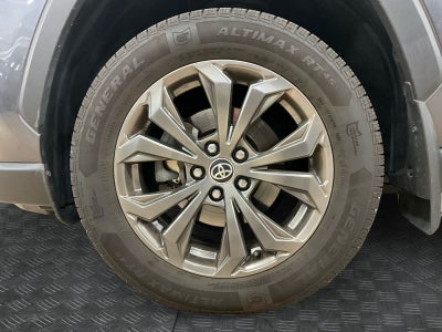2023 Toyota RAV4 Hybrid XLE Premium