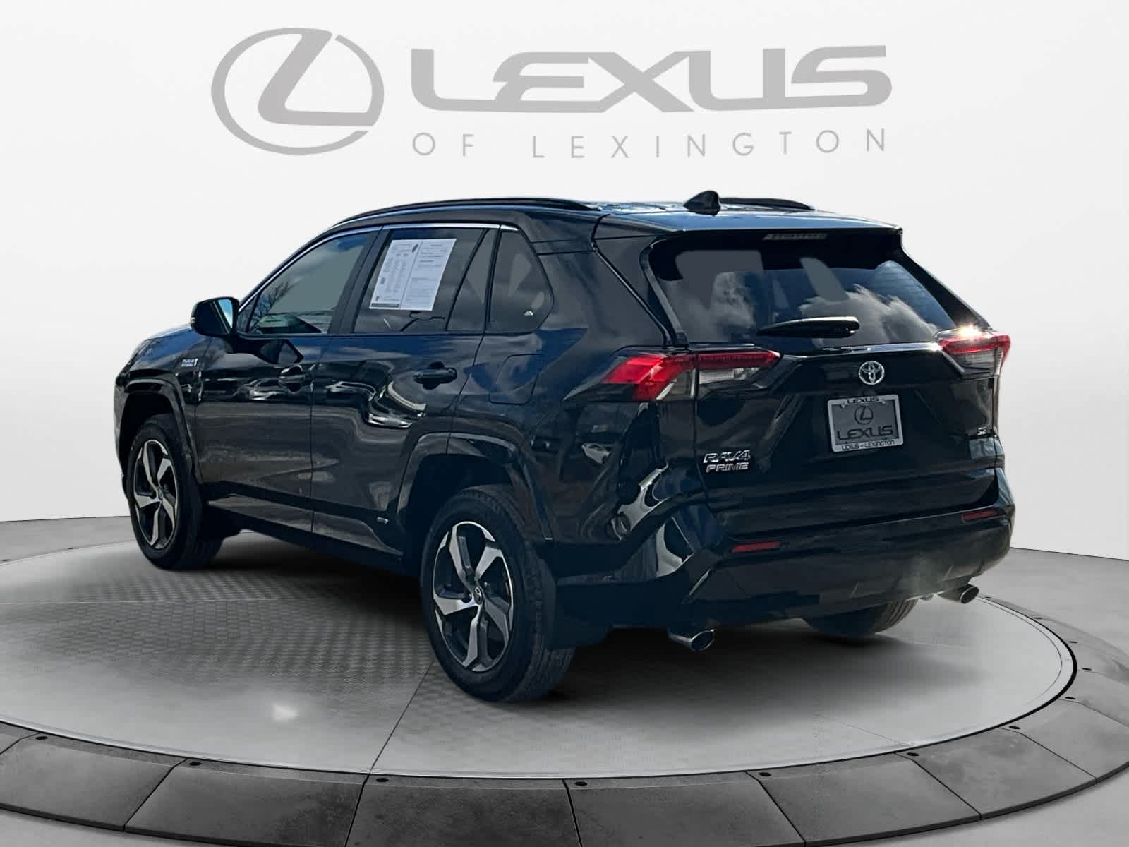 2021 Toyota RAV4 Prime SE