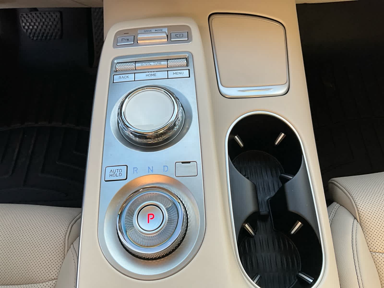 2022 Genesis GV70 2.5T