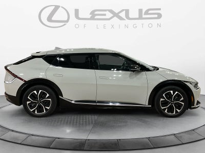 2022 Kia EV6 Wind