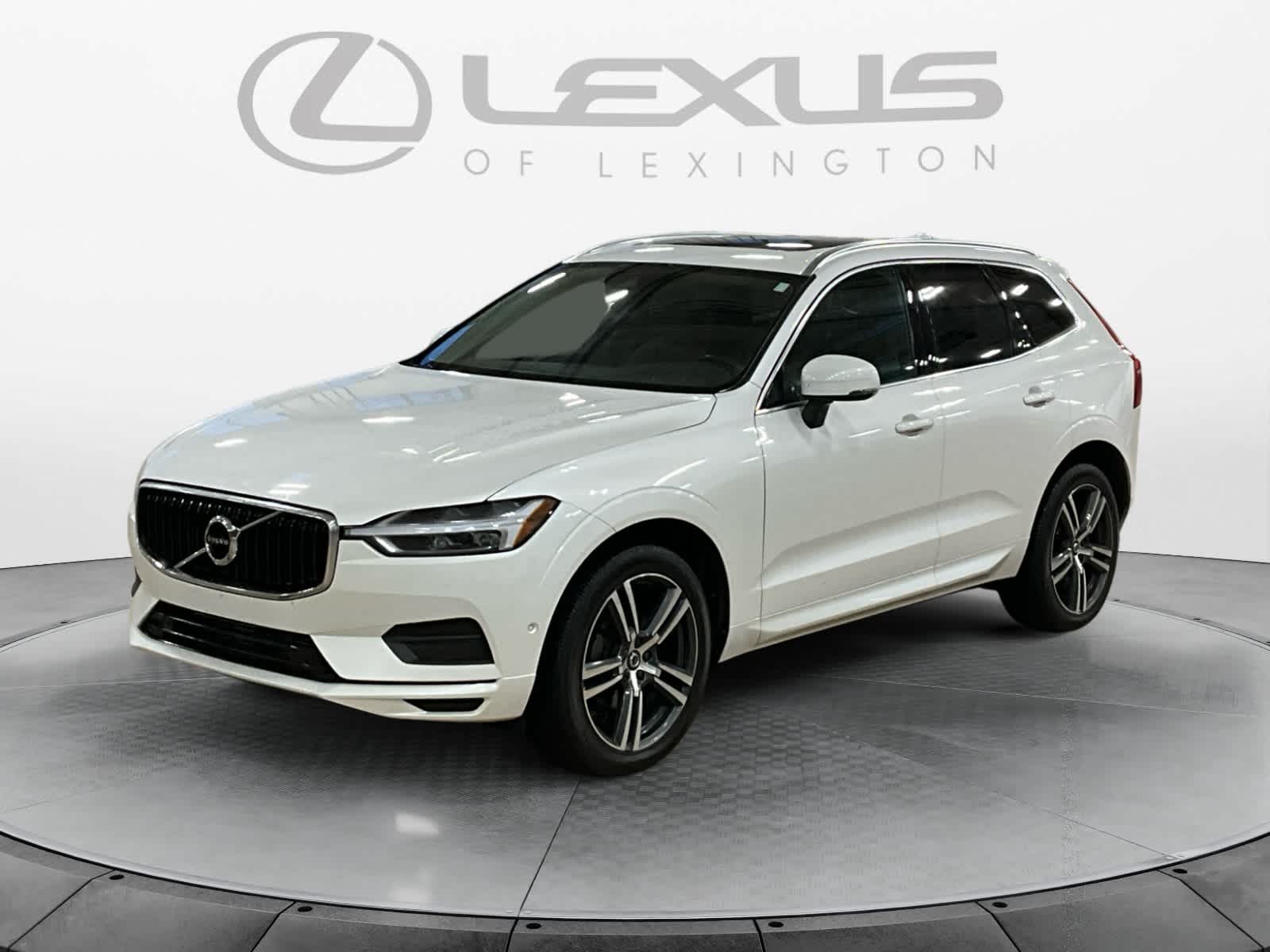 2019 Volvo XC60 Momentum