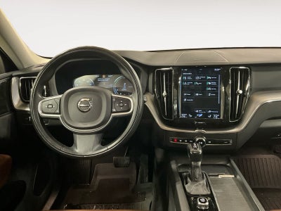2019 Volvo XC60 Momentum