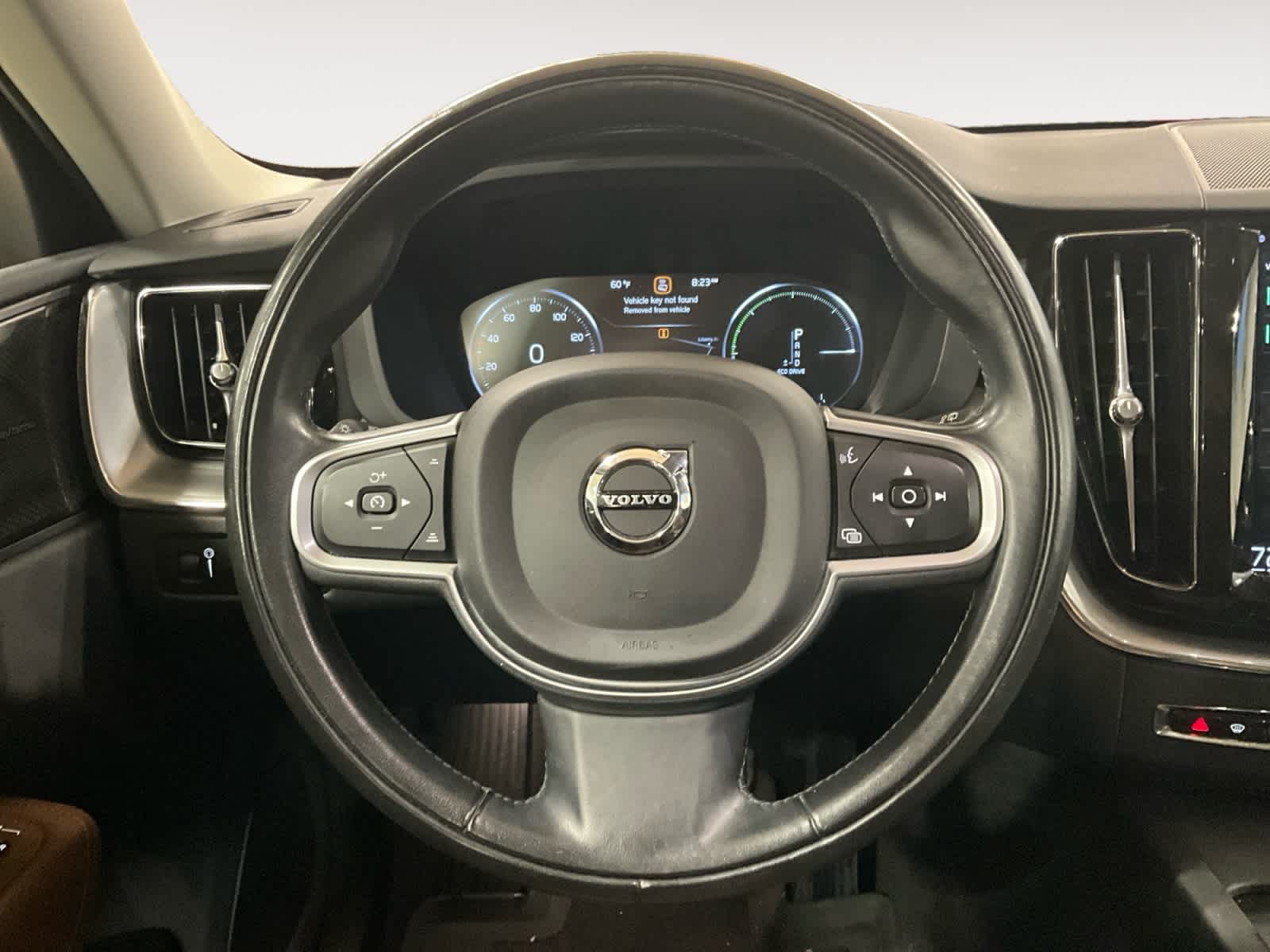 2019 Volvo XC60 Momentum