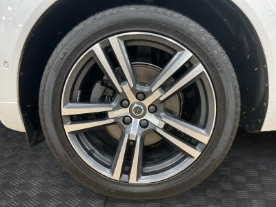 2019 Volvo XC60 Momentum
