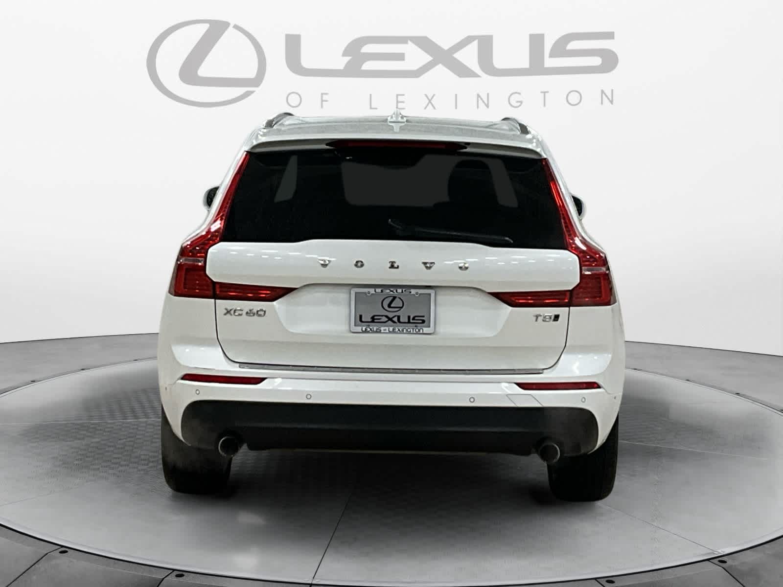 2019 Volvo XC60 Momentum