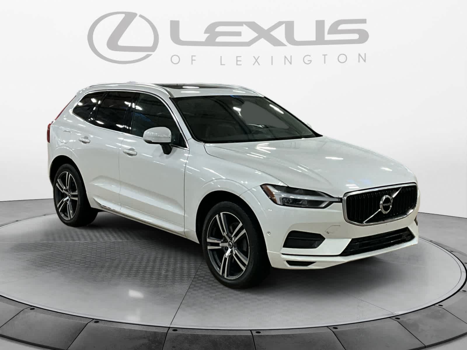 2019 Volvo XC60 Momentum