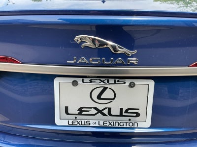 2023 Jaguar XF R-Dynamic SE
