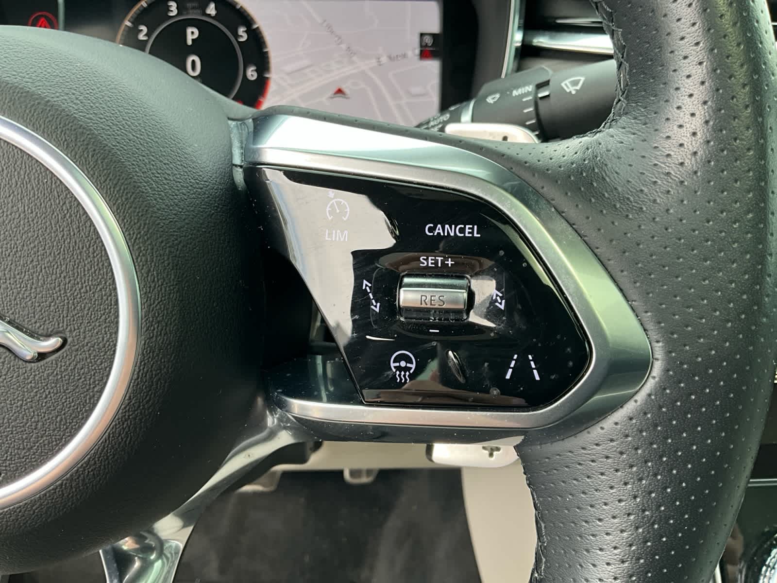 2023 Jaguar XF R-Dynamic SE