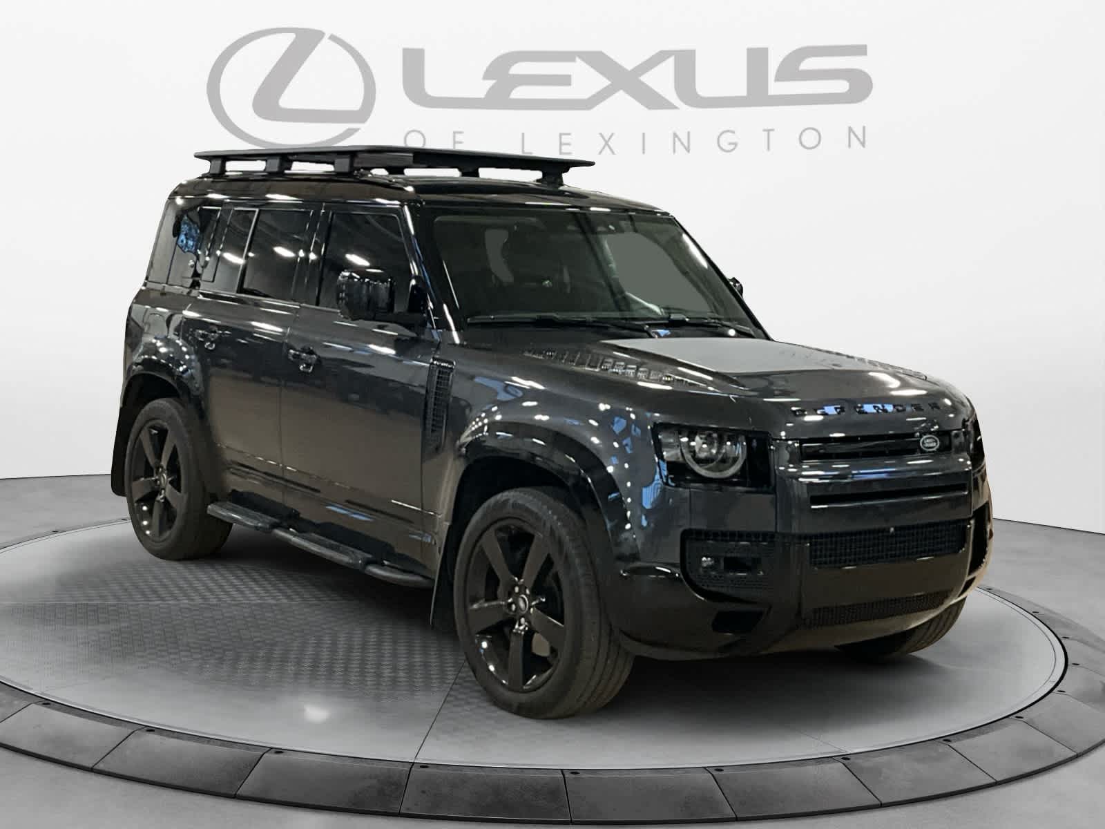 2024 Land Rover Defender X-Dynamic SE