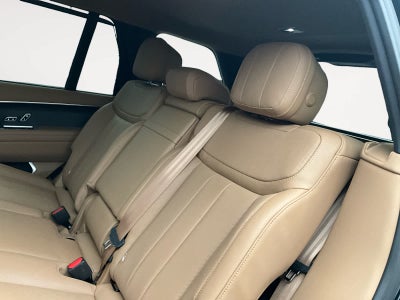 2025 Land Rover Range Rover SE