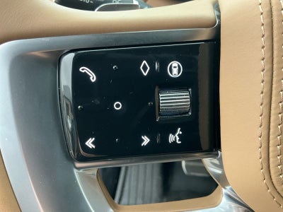 2025 Land Rover Range Rover SE