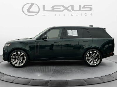 2025 Land Rover Range Rover SE