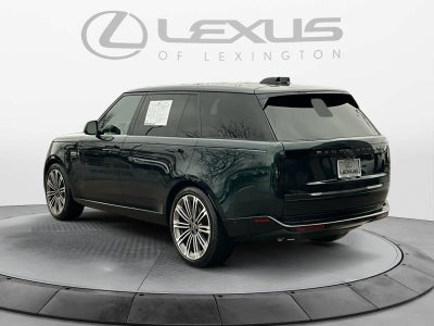 2025 Land Rover Range Rover SE