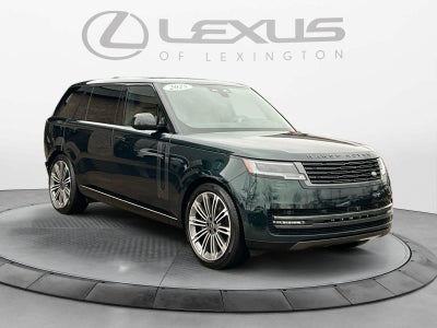 2025 Land Rover Range Rover SE