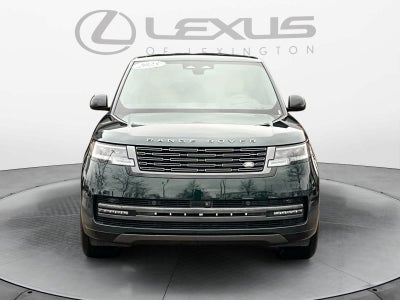2025 Land Rover Range Rover SE