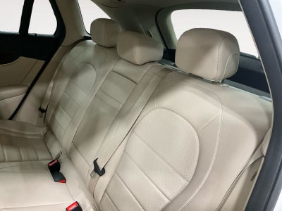 2021 Mercedes-Benz GLC 300 GLC 300