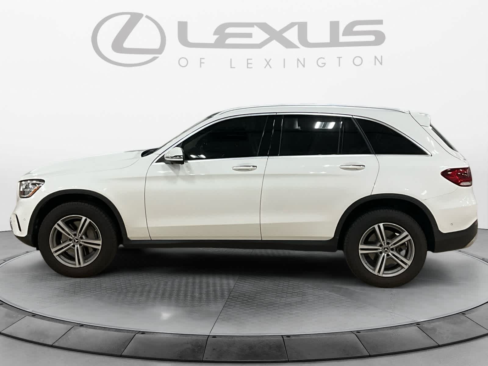 2021 Mercedes-Benz GLC 300 GLC 300