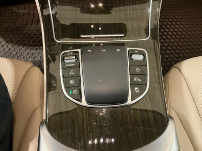 2021 Mercedes-Benz GLC 300 GLC 300