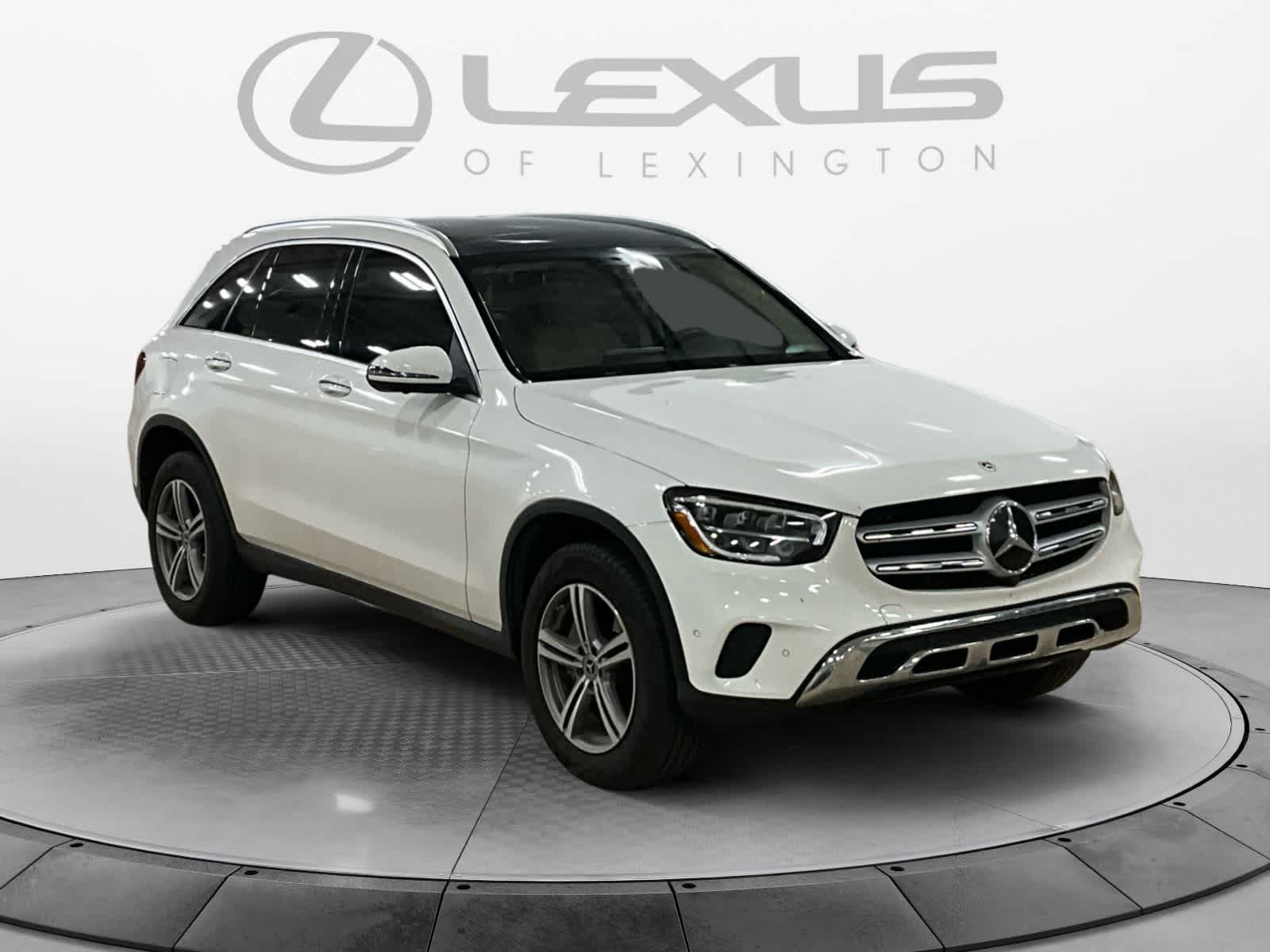 2021 Mercedes-Benz GLC 300 GLC 300