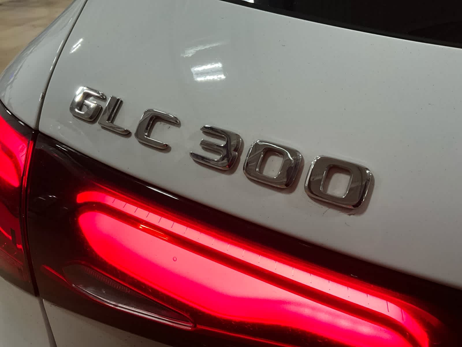2024 Mercedes-Benz GLC GLC 300