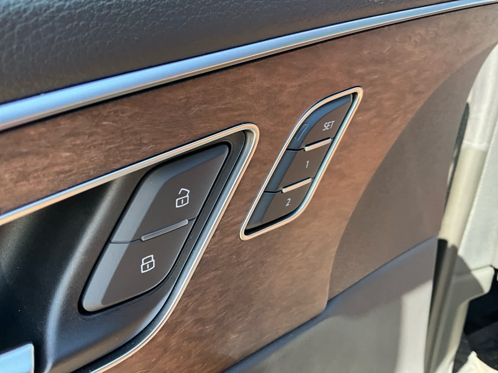 2026 Audi Q8 Premium Plus