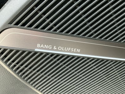 2024 Audi Q5 S line Prestige