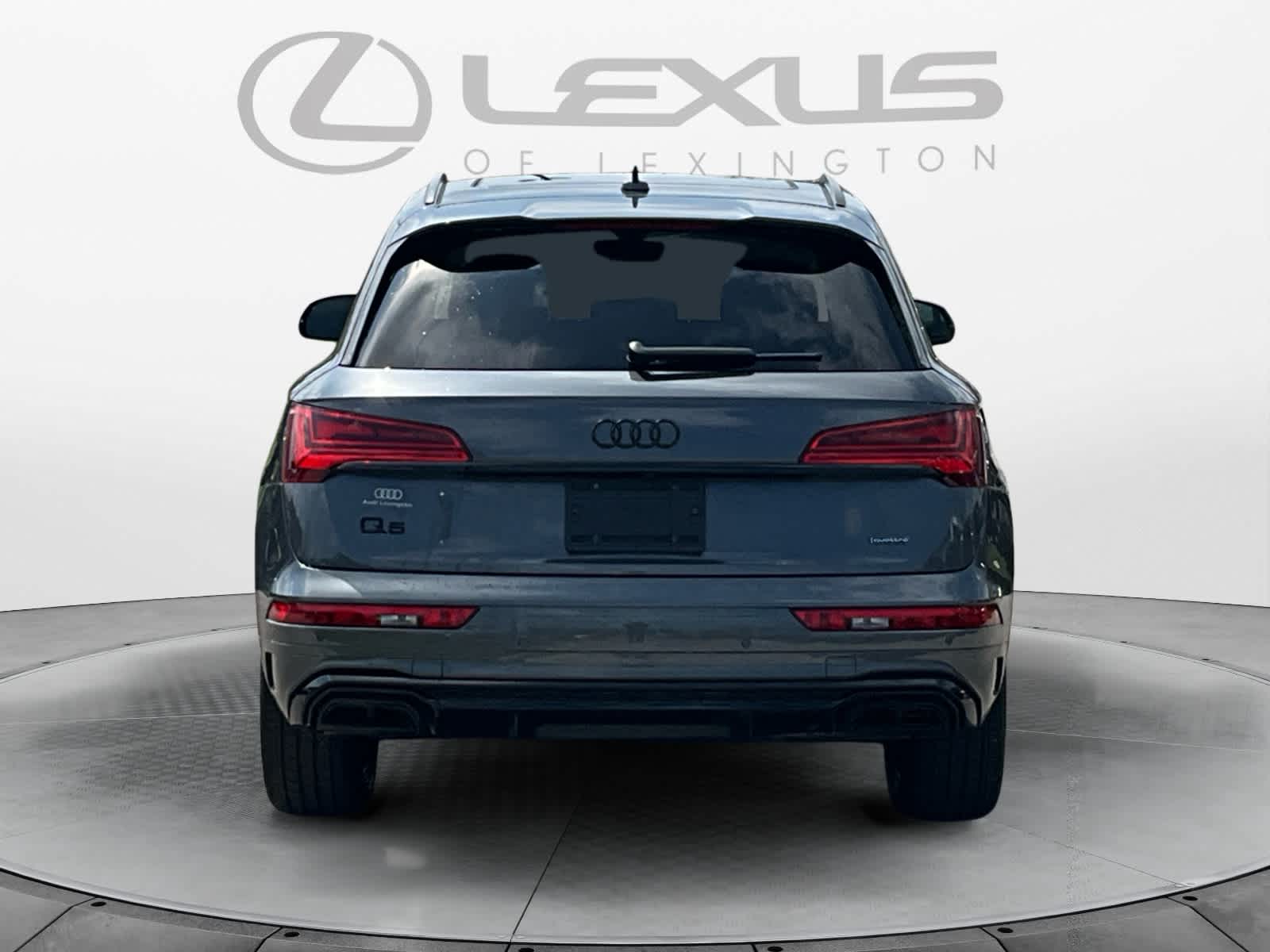2024 Audi Q5 S line Prestige